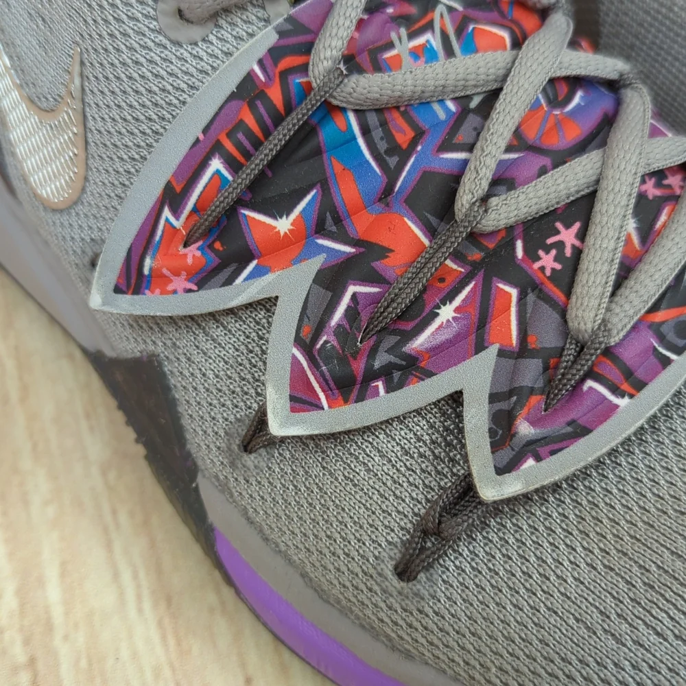 NIKE Kids Kyrie 5 Graffiti Basketball Shoes Sz 5.5Y Gray Purple Multicol…